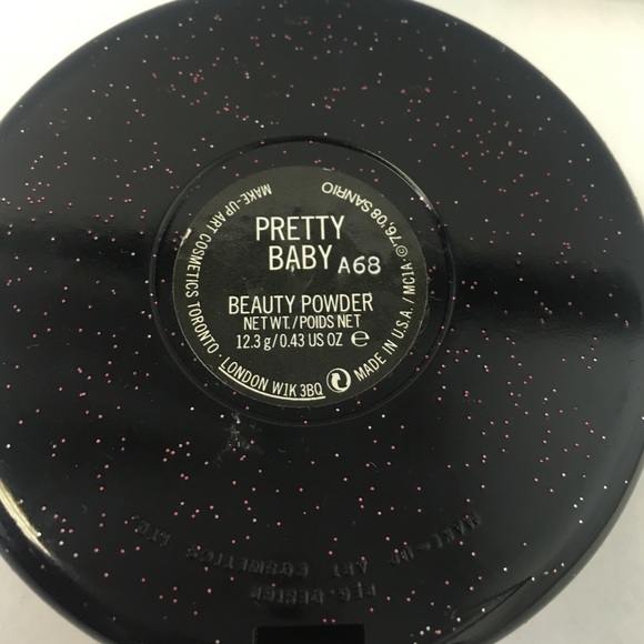 MAC Hello Kitty Pretty Baby Powder - Picture 3 of 4