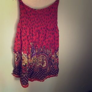 Mini flowy dress, floral pattern at bottom