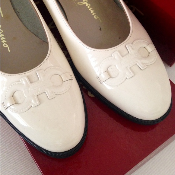 Ferragamo Shoes - Ferragamo Shoes Ferragamo Shoes - Ferragamo Shoes
