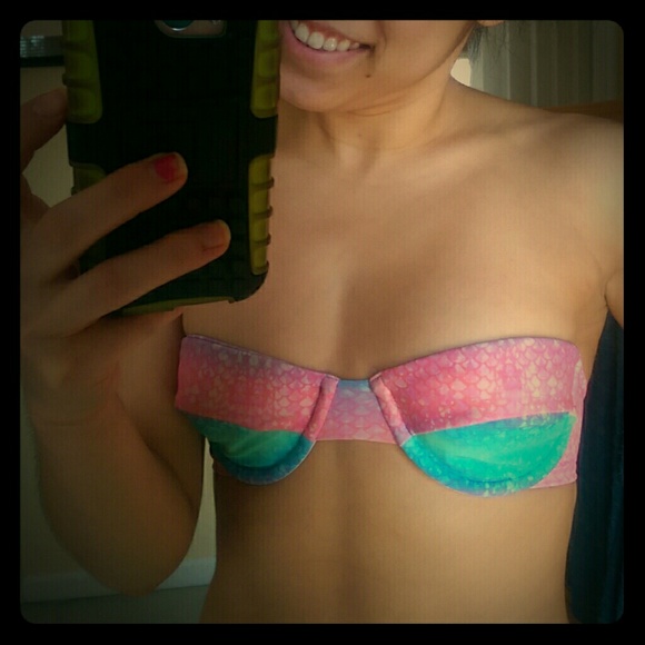 Tails Moana swim top
