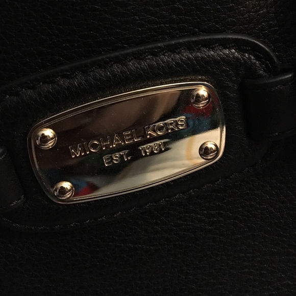 Black michael kors bag - Picture 2 of 4