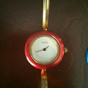 Gucci Interchangable Bezel Bangle Watch