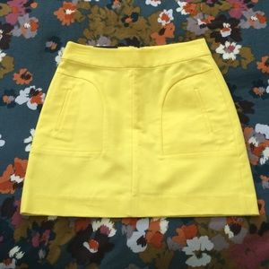 NWT Banana Republic bright yellow skirt