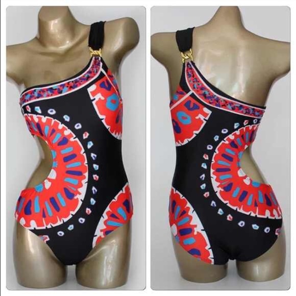 💫HP💫**Last One**Geometric Print Cut-Out Swimsuit - Picture 2 of 4