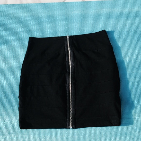 Black skirt with a zipper in the front