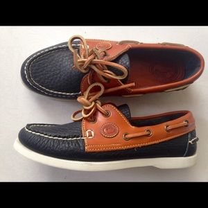 Dooney & Bourke Shoes - Dooney and Bourke boat shoes Dooney & Bourke Shoes - Dooney and Bourke boat shoes