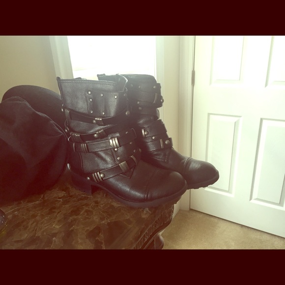 Skechers boots