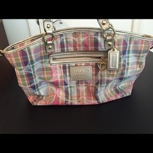 Multi-color Coach Poppy handbag