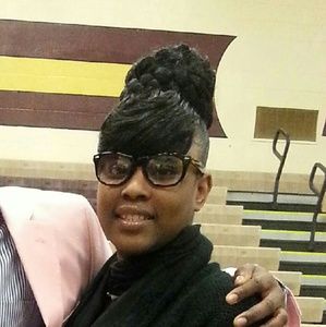 Meet your Posher, Sade