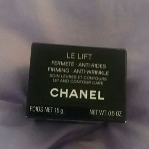 Chanel lip and contour care