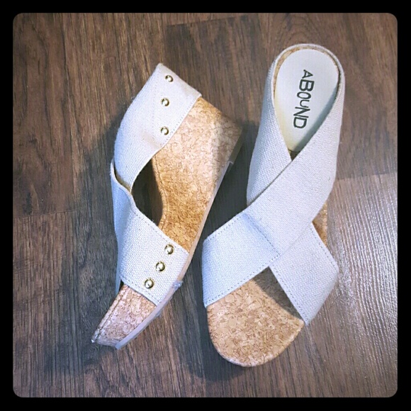 🚫SOLD🚫Stretchy Slip on Wedges