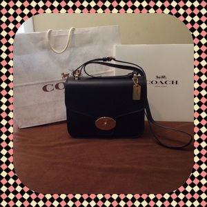 💯Coach #33540 Calf Leather Large Page💯