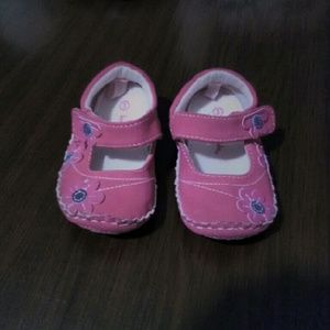 SOLD Baby shoes
