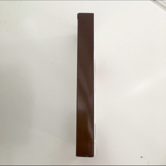 Kylie Jenner Lip Kit True Brown K Matte Set - Picture 3 of 3
