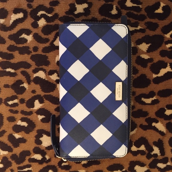 Kate spade gingham wallet