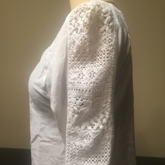 Hollister White Semi Button Down Shirt - Picture 3 of 4