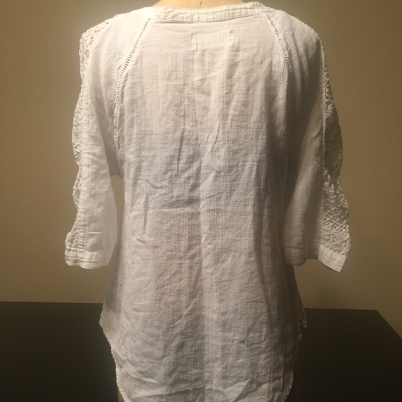 Hollister White Semi Button Down Shirt - Picture 4 of 4
