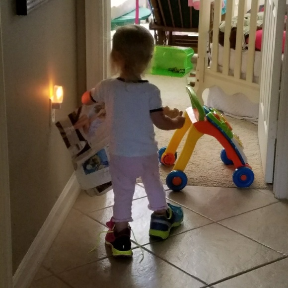 Meet your Posher, Kimberly - Picture 2 of 3