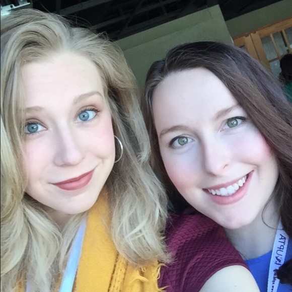 Say hello! - Picture 3 of 3