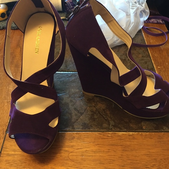 Purple wedges - Picture 1 of 2