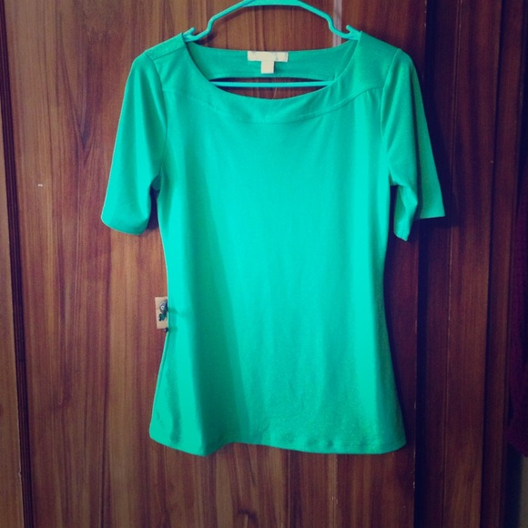 Green shirt