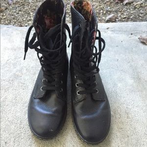 Doctor martens