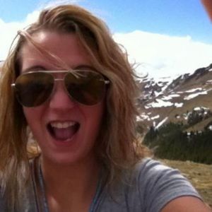 Meet your Posher, Marissa
