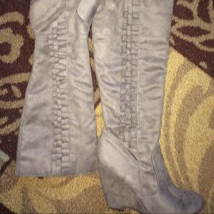 Memorial Day sale!! Suede boots
