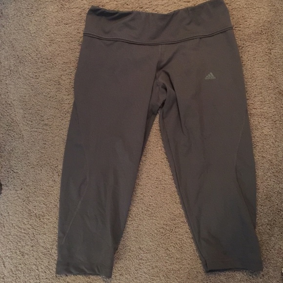 Adidas athletic wear, 2 pair