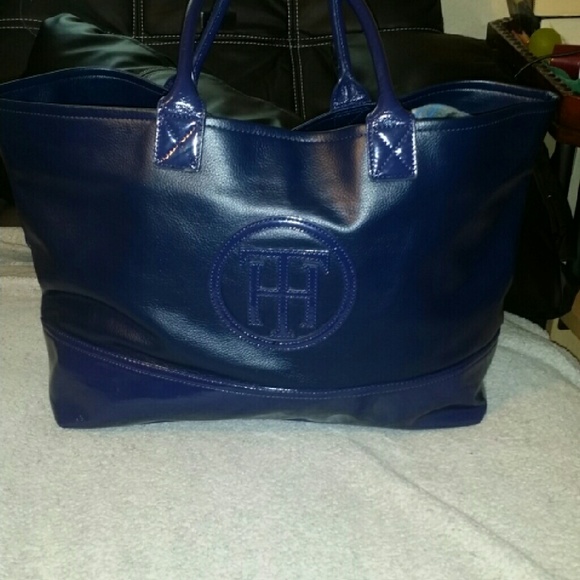 SOLD Tommy Hilfiger Handbag