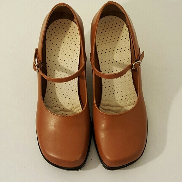 Bakers shoes Mary Jane wedges 8.5