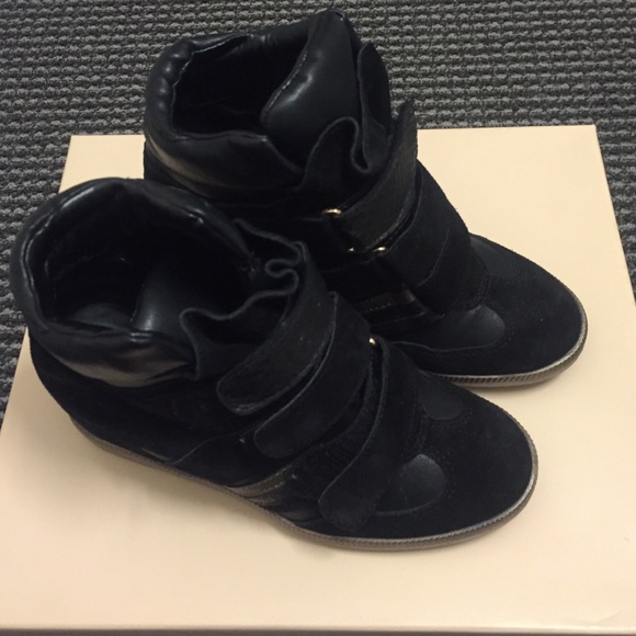 Wedge sneakers