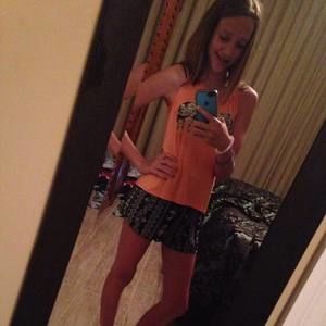 Meet your Posher, Olivia