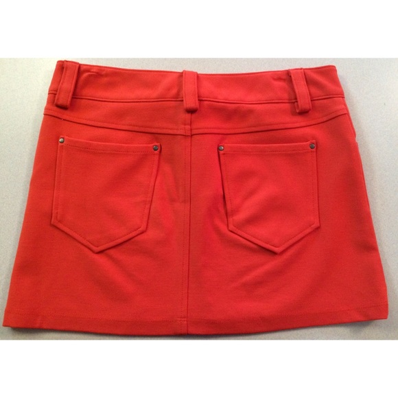 Alice + Olivia Orange Mini Skirt. - Picture 4 of 5