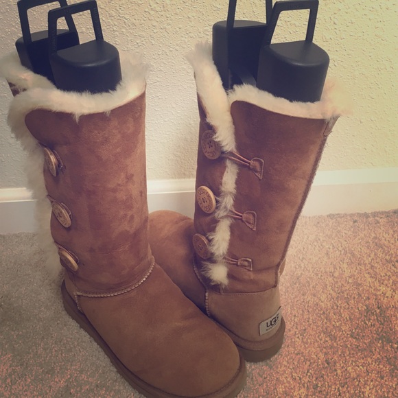 Ugg Australia 'Bailey Button Triplet Boot Chestnut