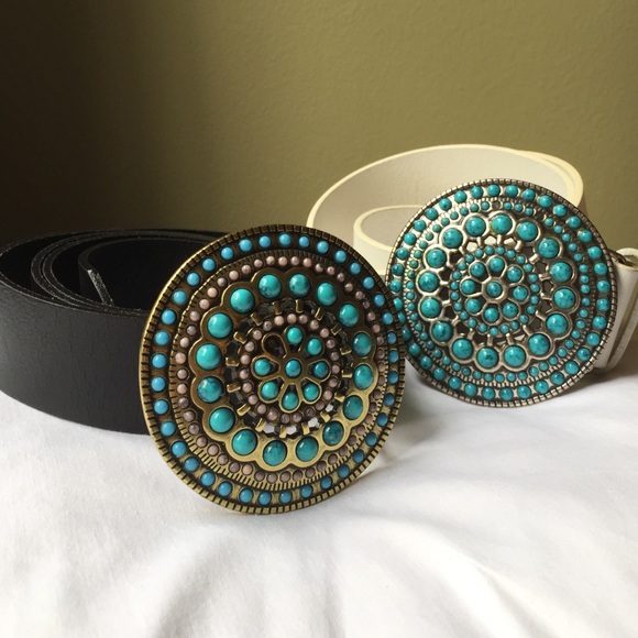 White/black leather belt with turquoise buckle