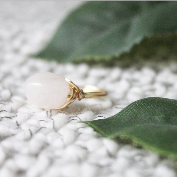 Pink Quartz Wire Wrapped Ring (J7) - Picture 2 of 4