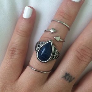 Set of 4 bohemian style rings