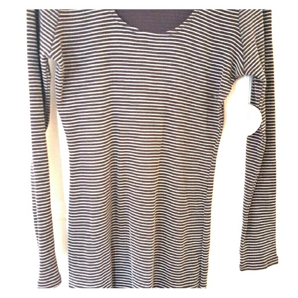 Long sleeve fitted cotton/polyester dress
