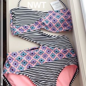 NEW Twist Bandeau Swimming Suit