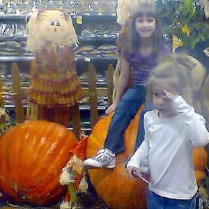 Meet your Posher, Angela