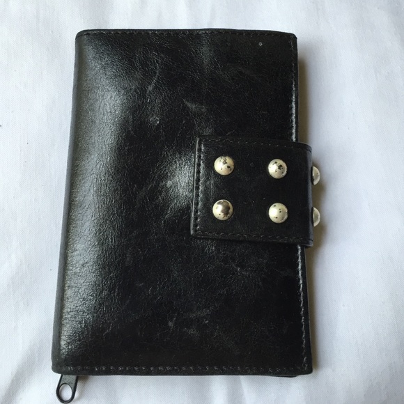 Kenneth Cole Reaction black leather