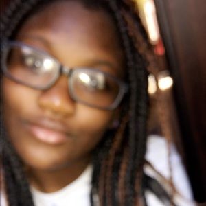 Meet your Posher, Tashay