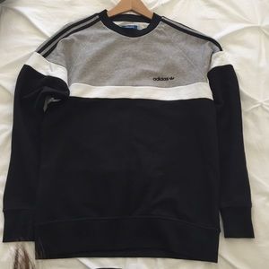 Adidas crewneck sweatshirt