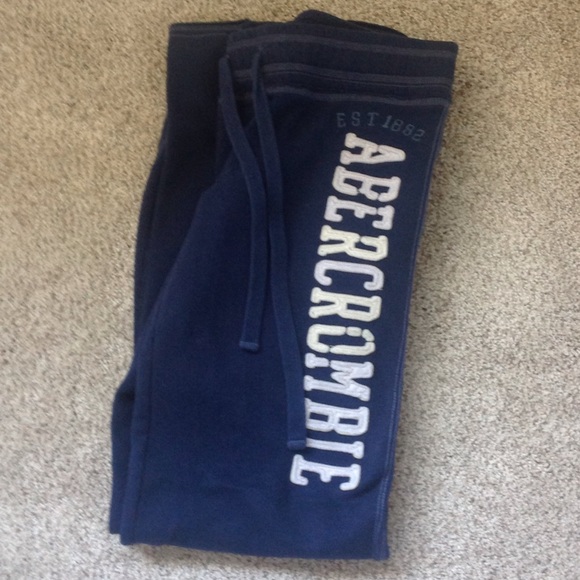 Abercrombie and Fitch drawstring sweatpants size M