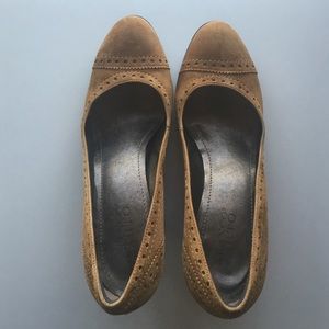 Dark Tan Pumps