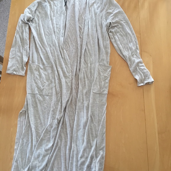 Oatmeal maxi cardigan (feather duster)