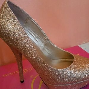 Glittery Gold  Shoe