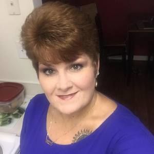 Meet your Posher, Renee