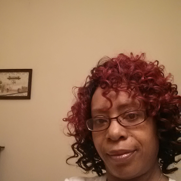 Meet your Posher, Jamesetta - Picture 1 of 1